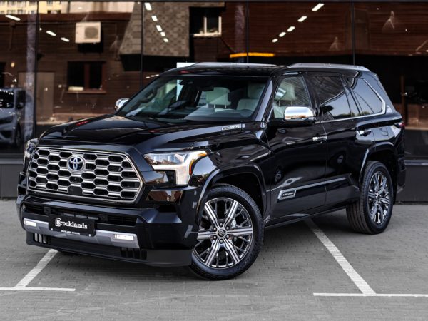 Toyota Sequoia for rent in Dubai