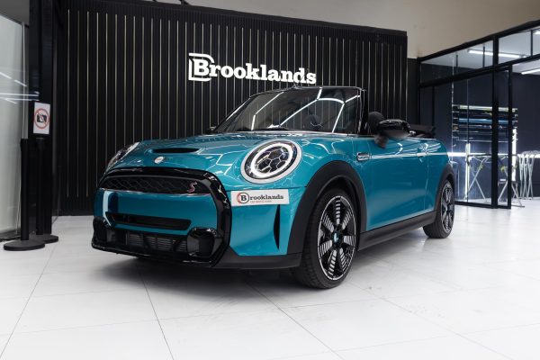 Mini Cooper for rent in Dubai