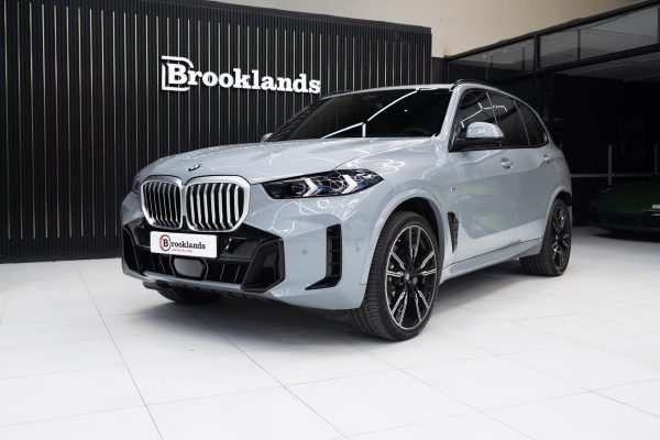 BMW X5 for rent in Dubai
