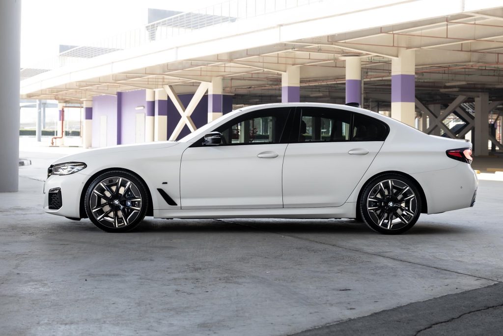 BMW 530 White