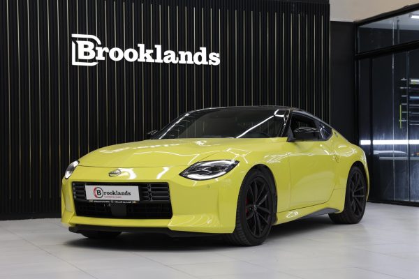 Nissan 400Z Yellow
