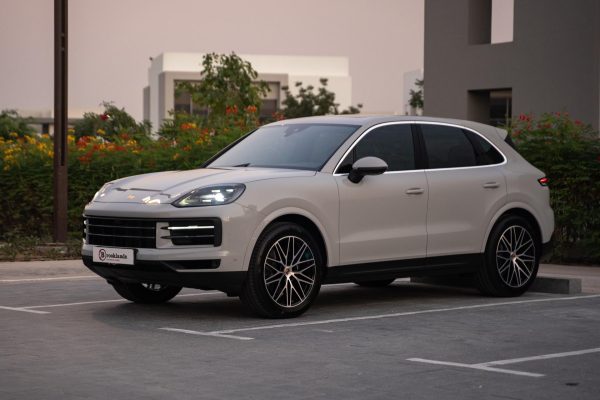 Porsche Cayenne Grey