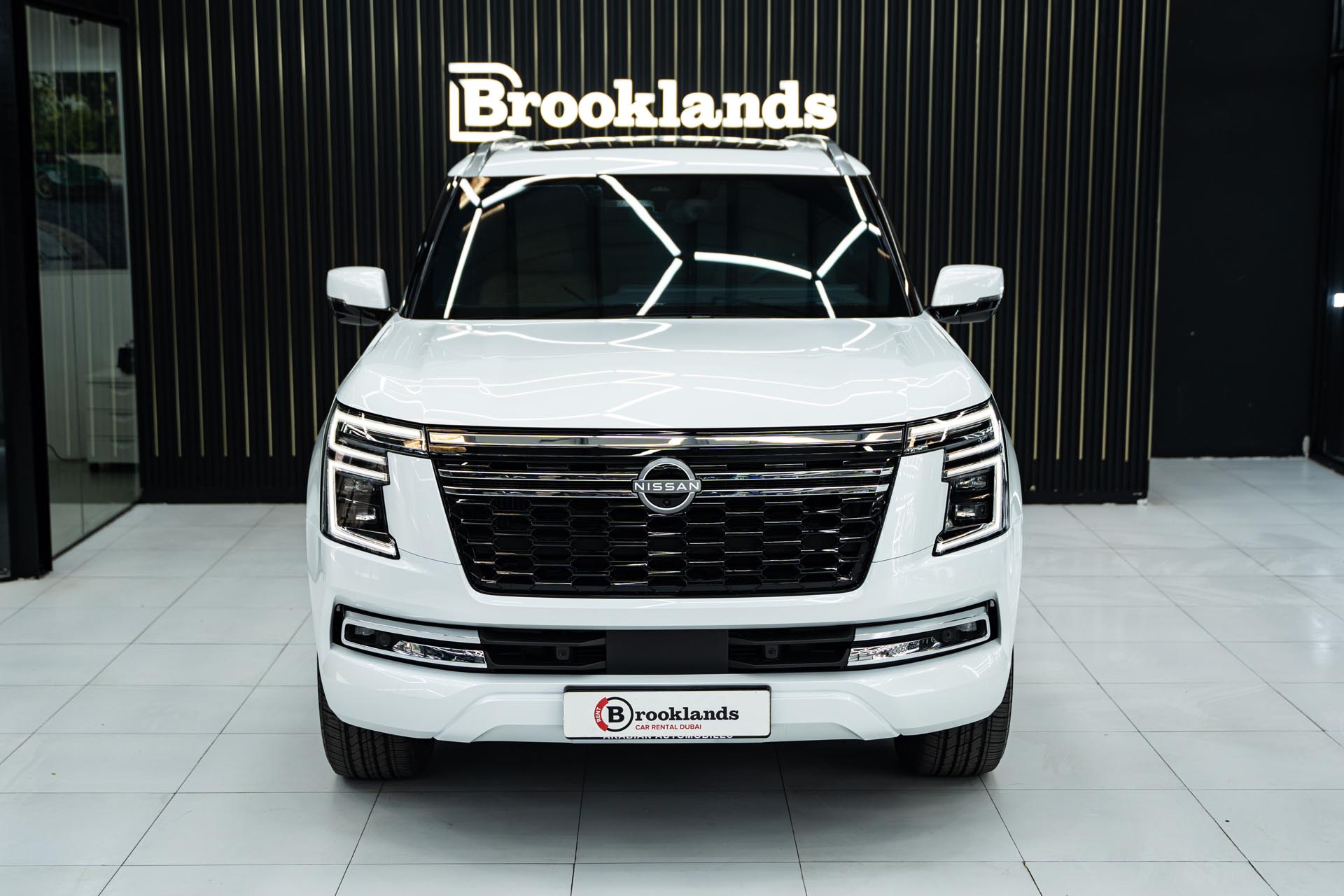 Nissan Patrol White Platinum City