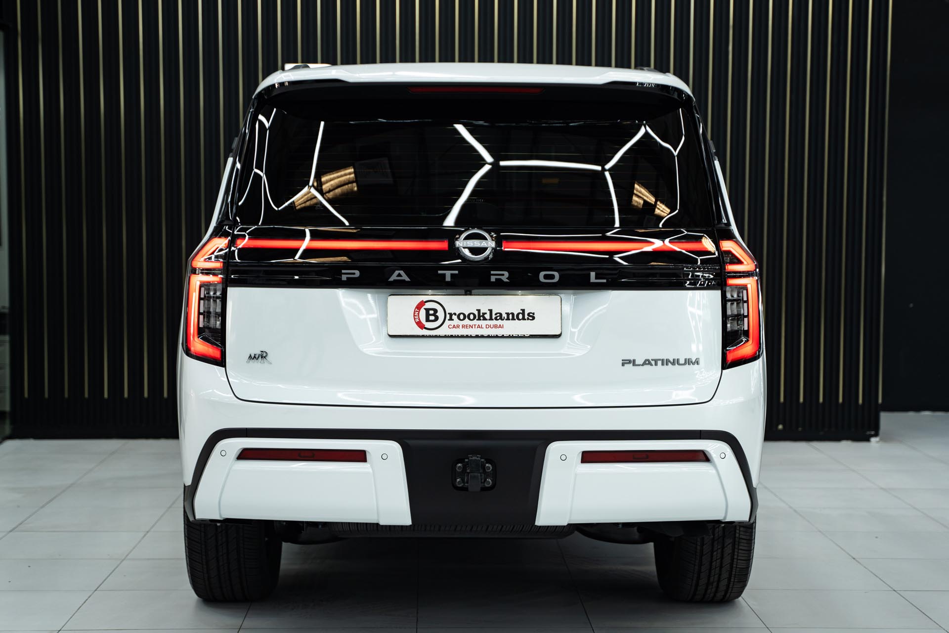 Nissan Patrol White Platinum City