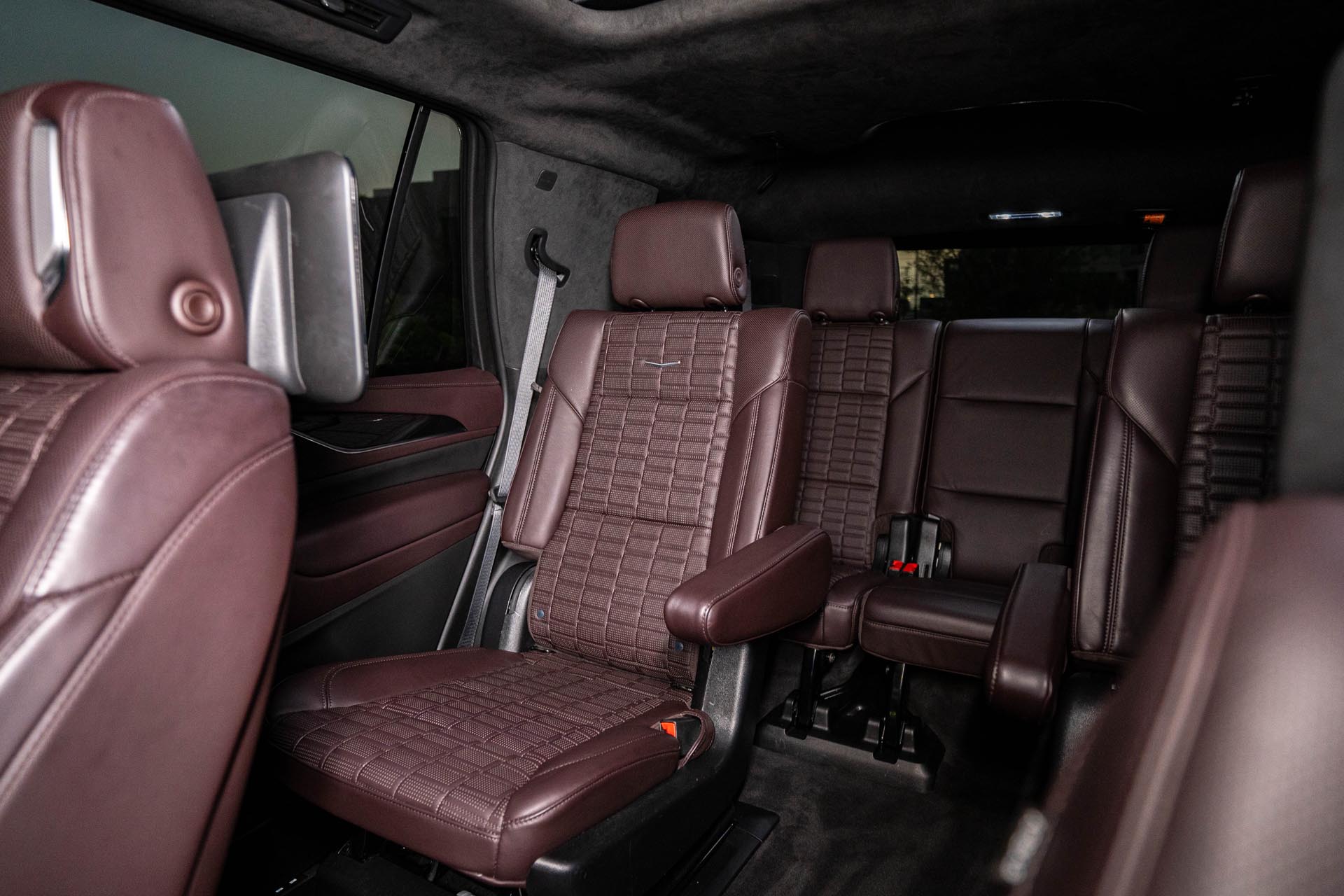 Cadillac Escalade Black Y
