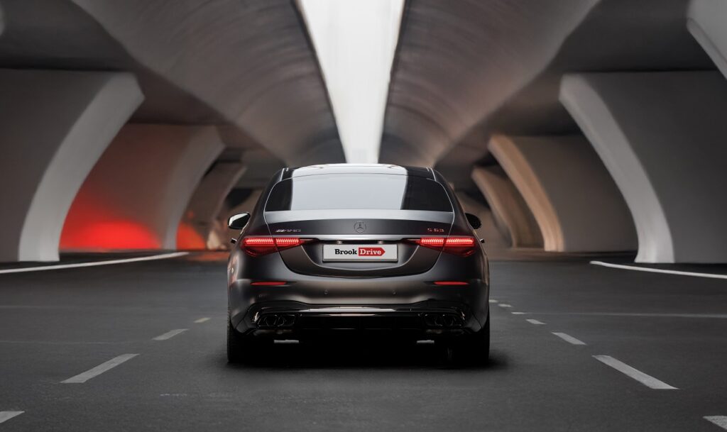 Mercedes S63 AMG