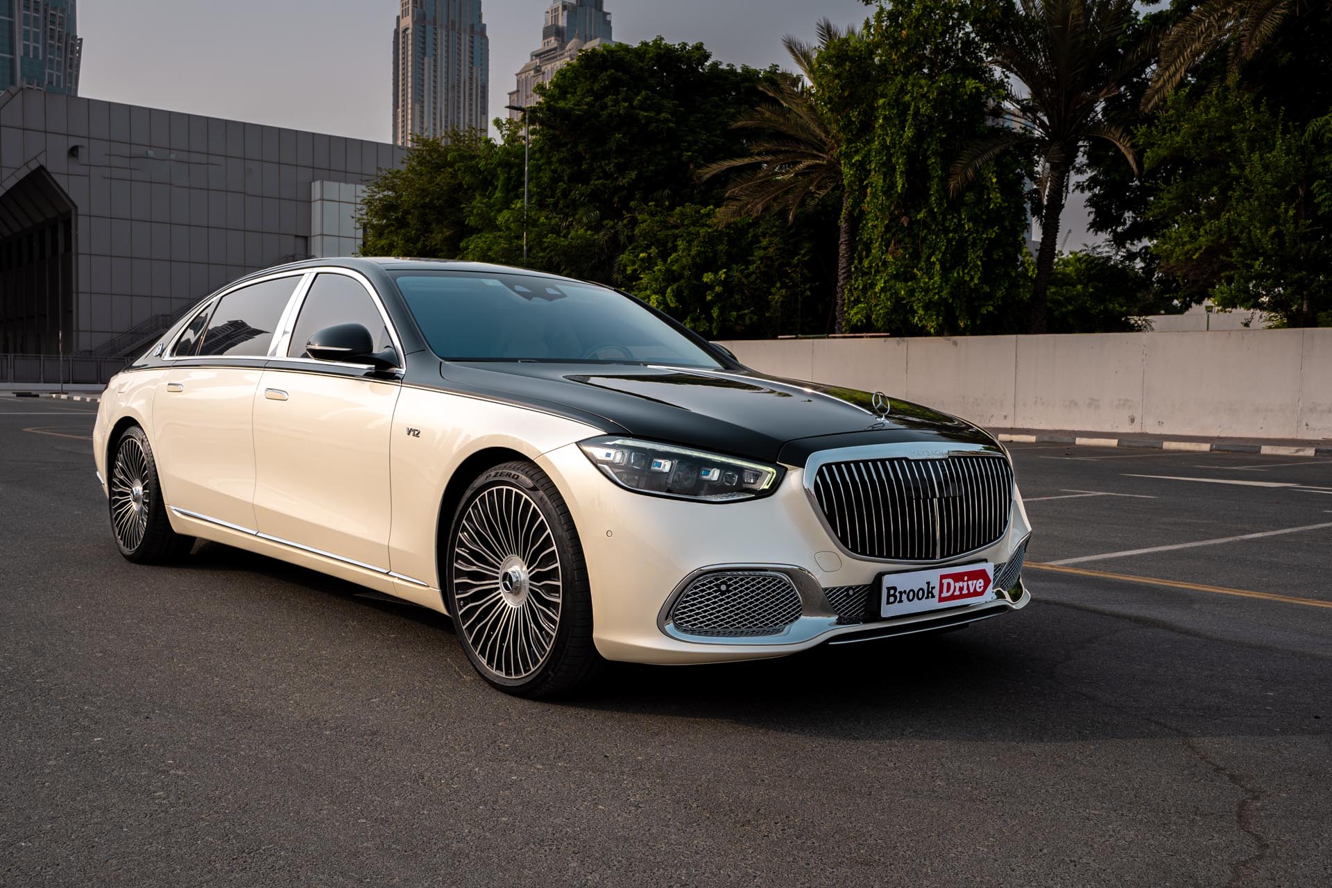 Mercedes S680 Maybach