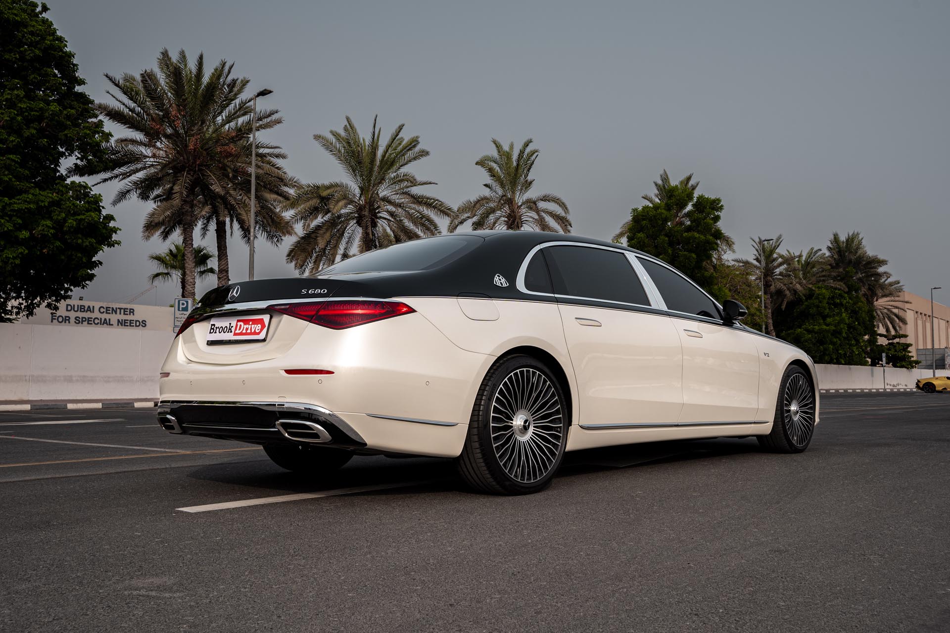 Mercedes S680 Maybach