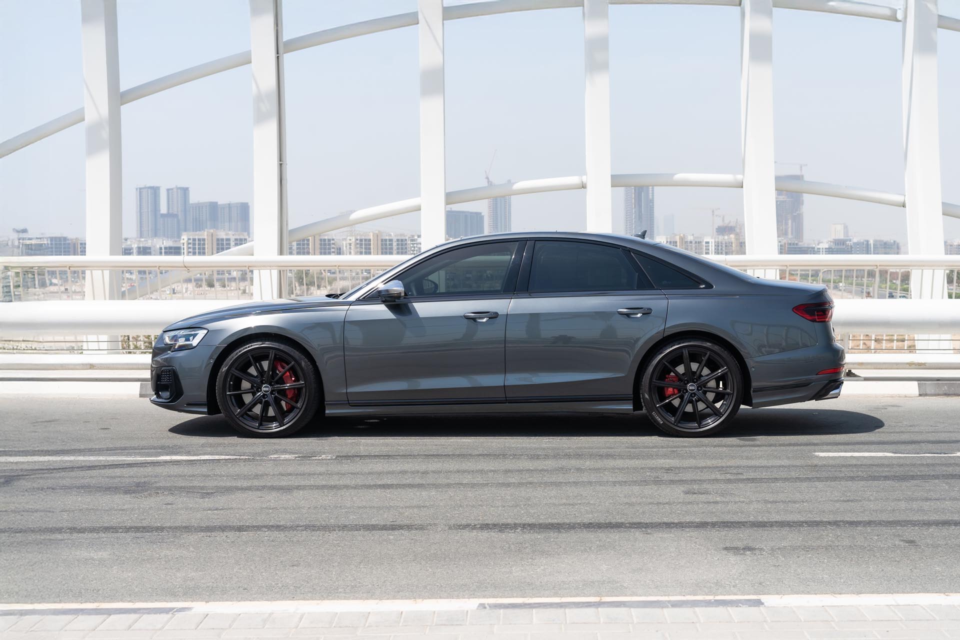 Audi S8