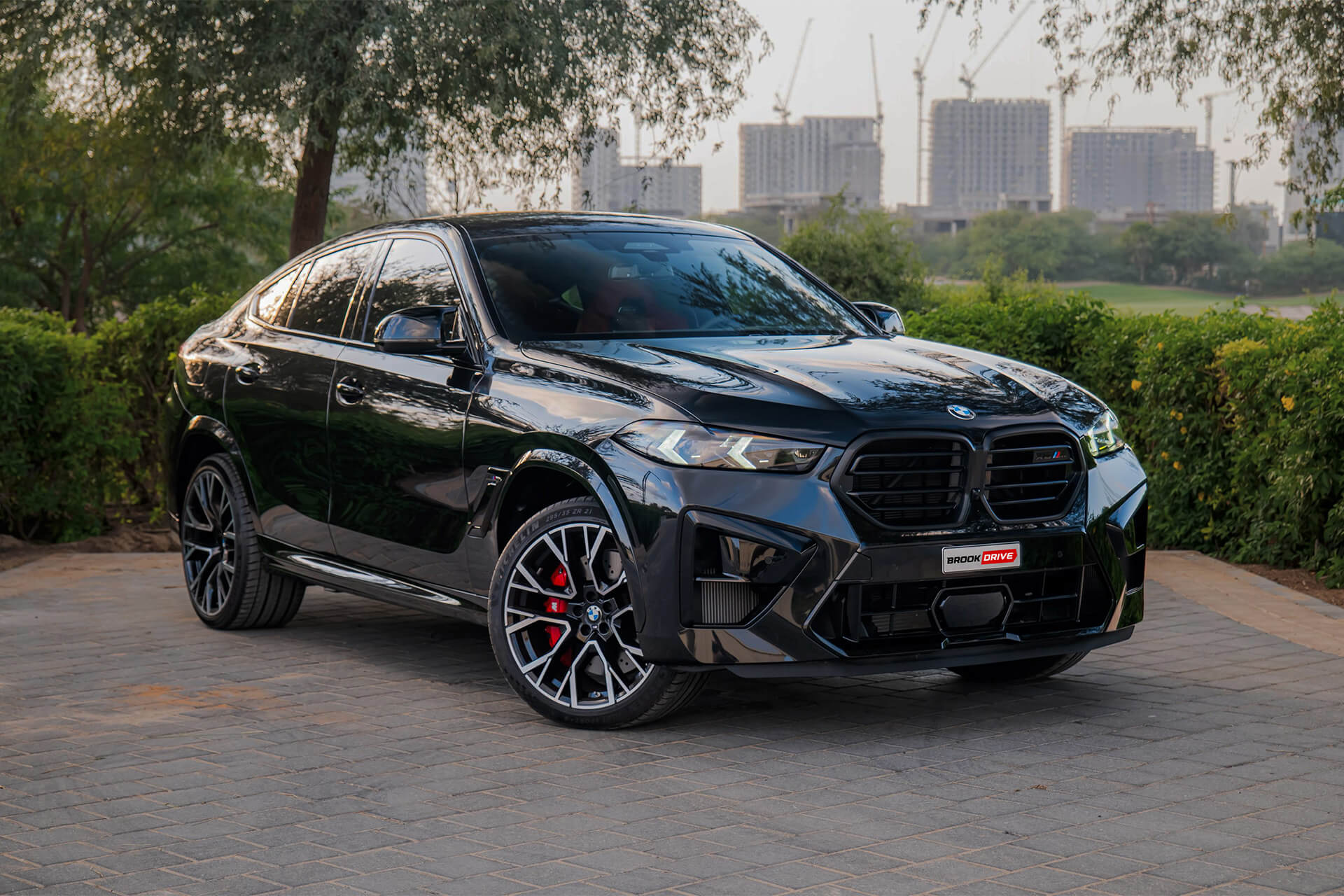 BMW X6 M Competition Black Sapphire Metallic