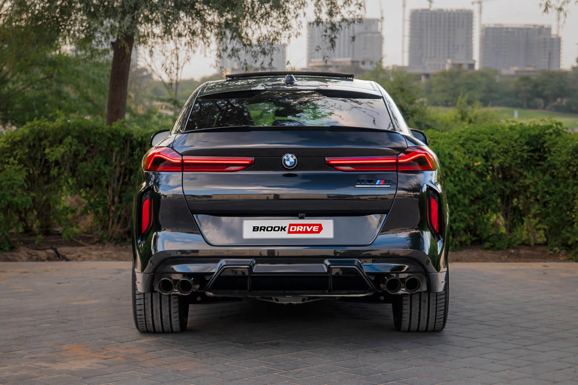 BMW X6 M Competition Black Sapphire Metallic