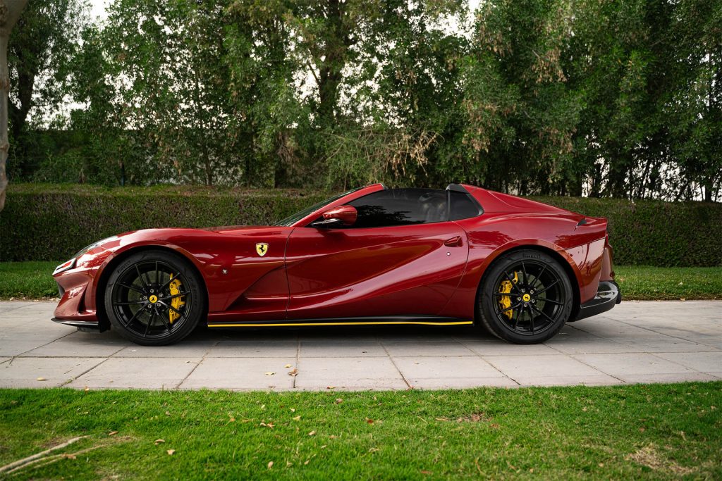 Ferrari 812 GTS Rosso Mugello