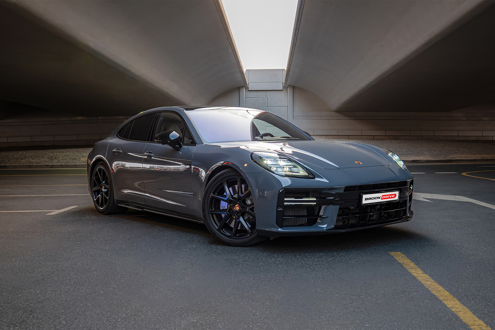 Porsche Panamera 4S E-Hybrid Arctic Grey