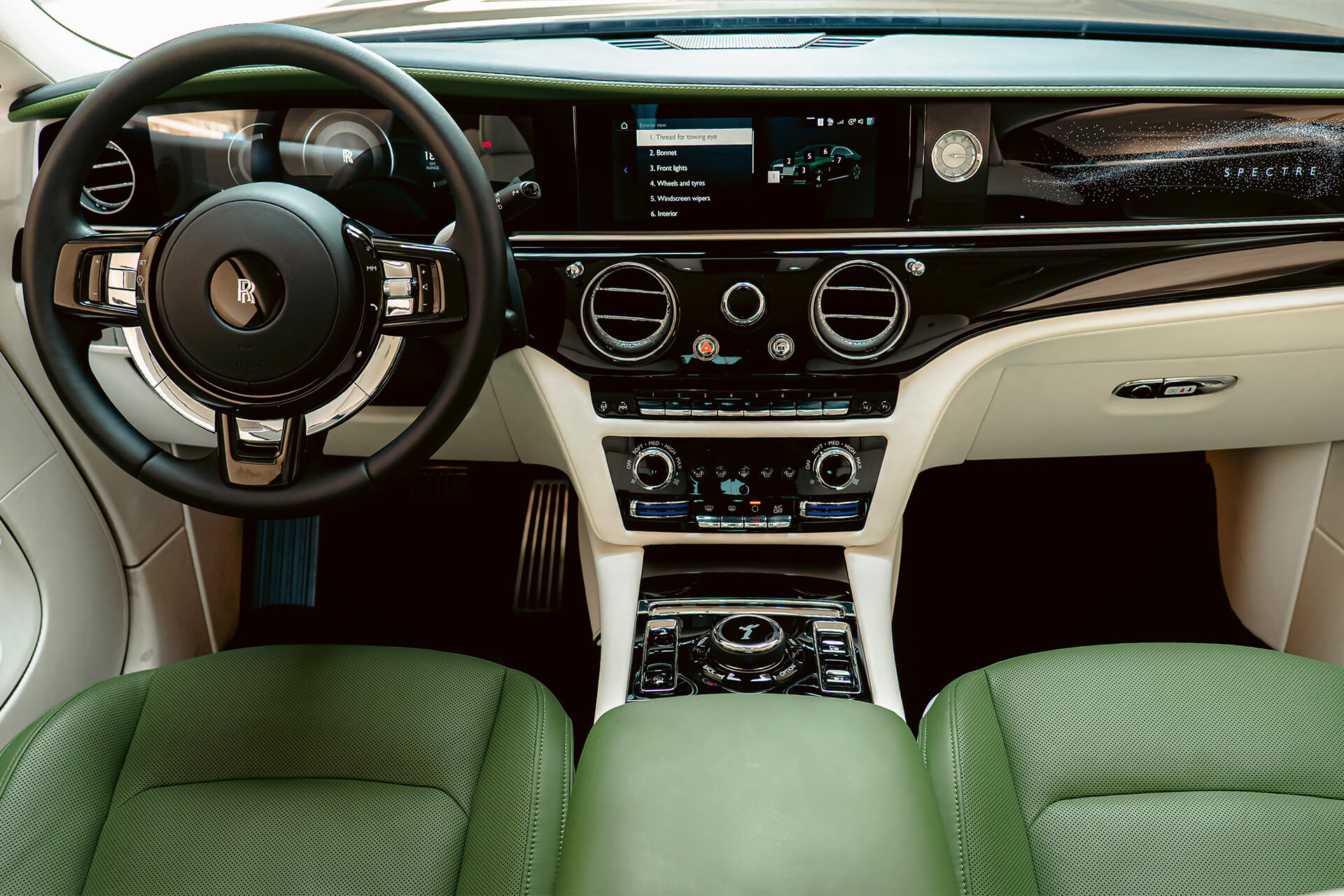 Rolls Royce Spectre Black Badge Imperial Jade