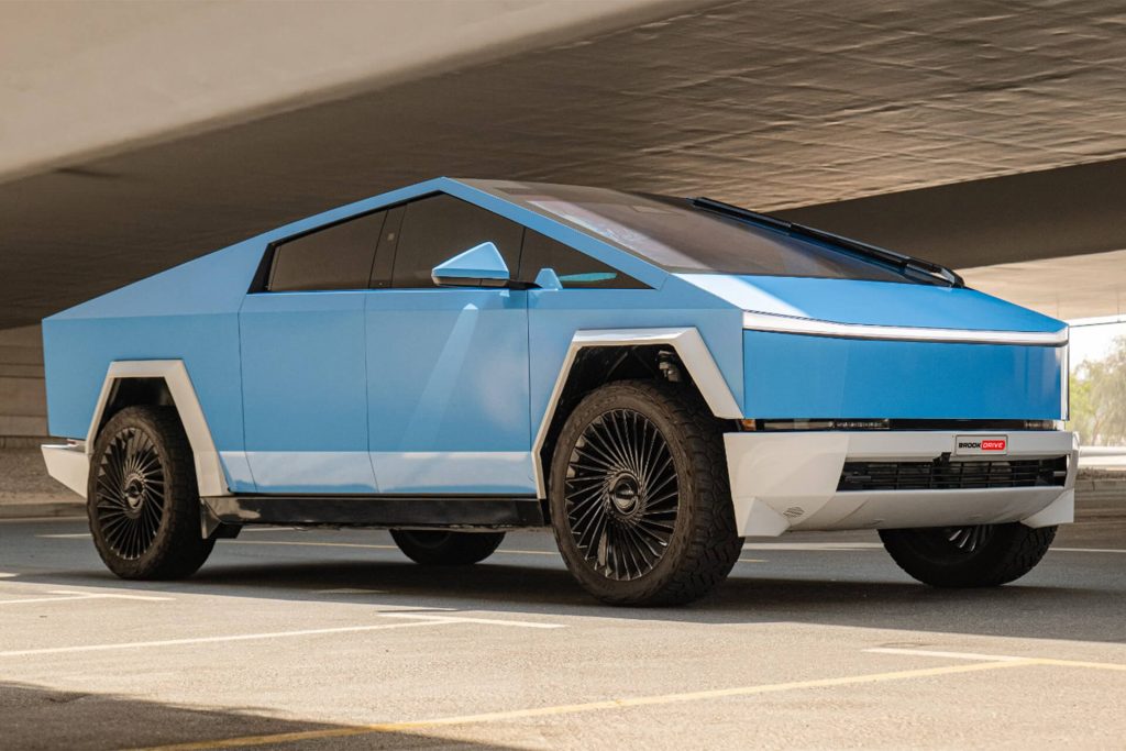 Tesla Cybertruck Beast Matte Sky Blue