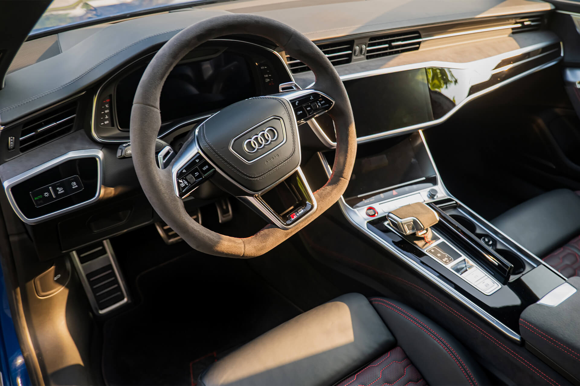Audi RS7 Navarra Blue Metallic