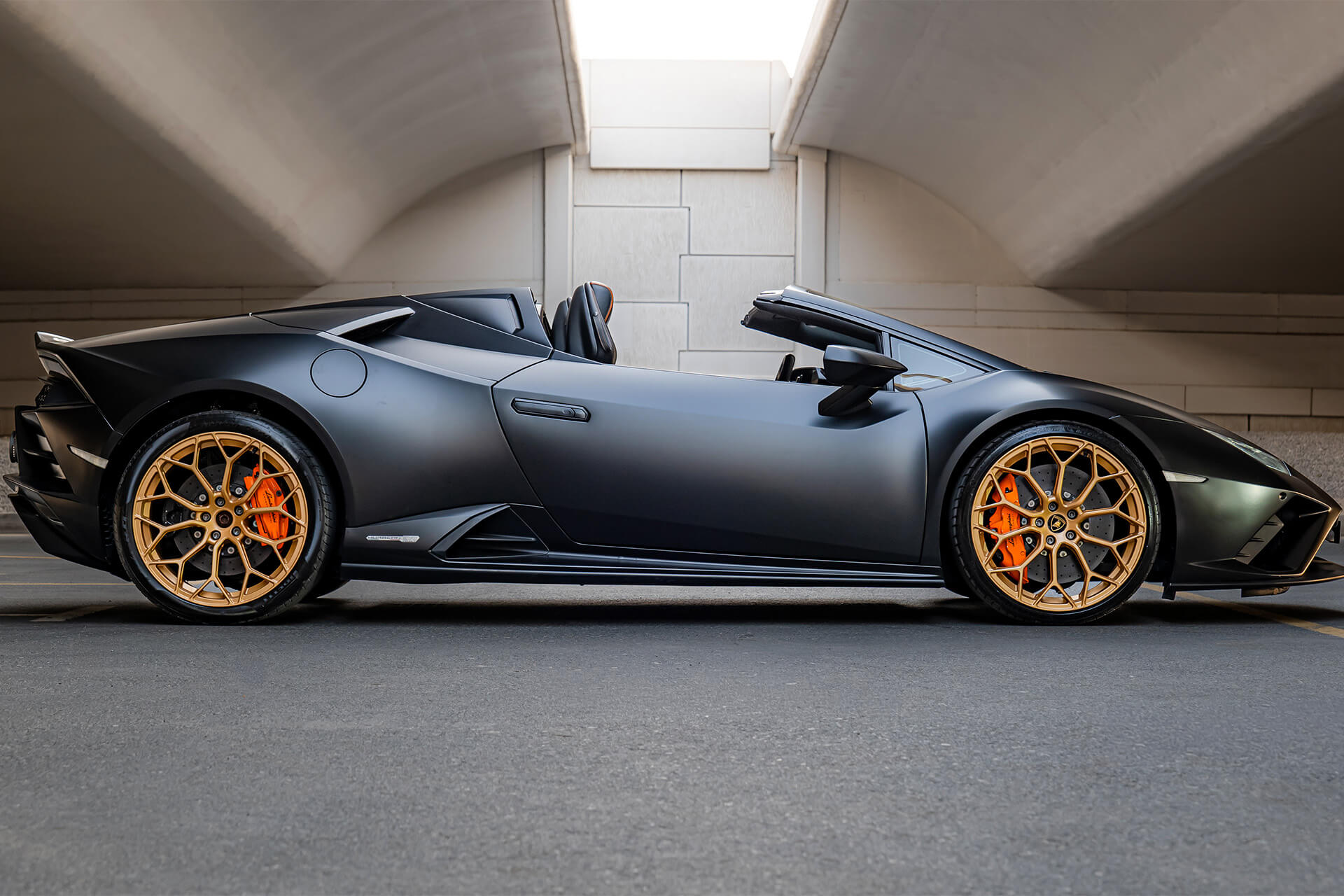 Lamborghini Huracan EVO Spider Matte Black