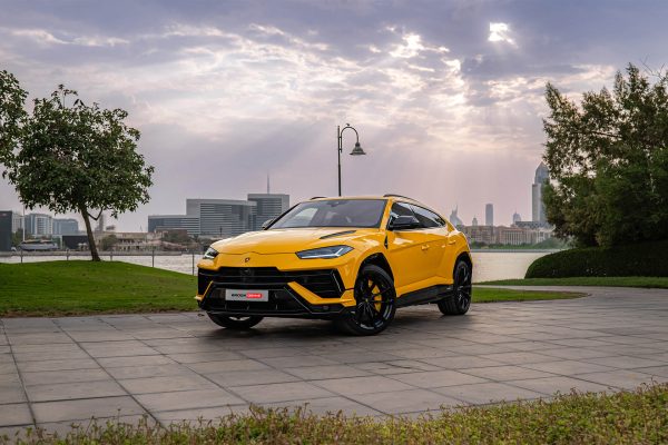 Lamborghini Urus S Giallo Auge
