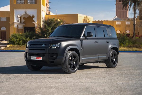 Land Rover Defender Matte Black