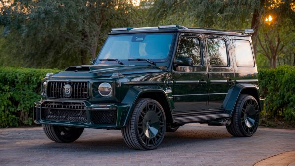Mercedes G800 Brabus Emerald Green Metallic
