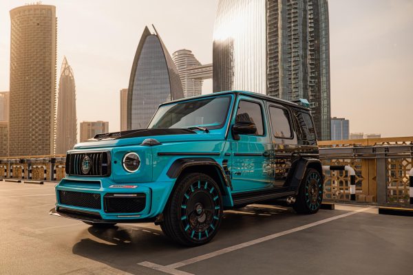 Mercedes G900 Brabus Rocket Turquoise to Black Gradient