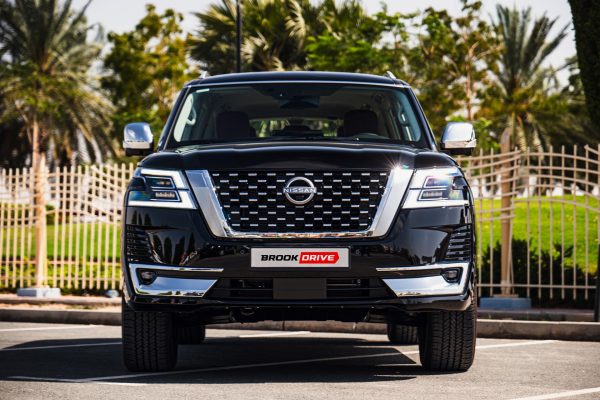 Nissan Patrol SE Platinum Black