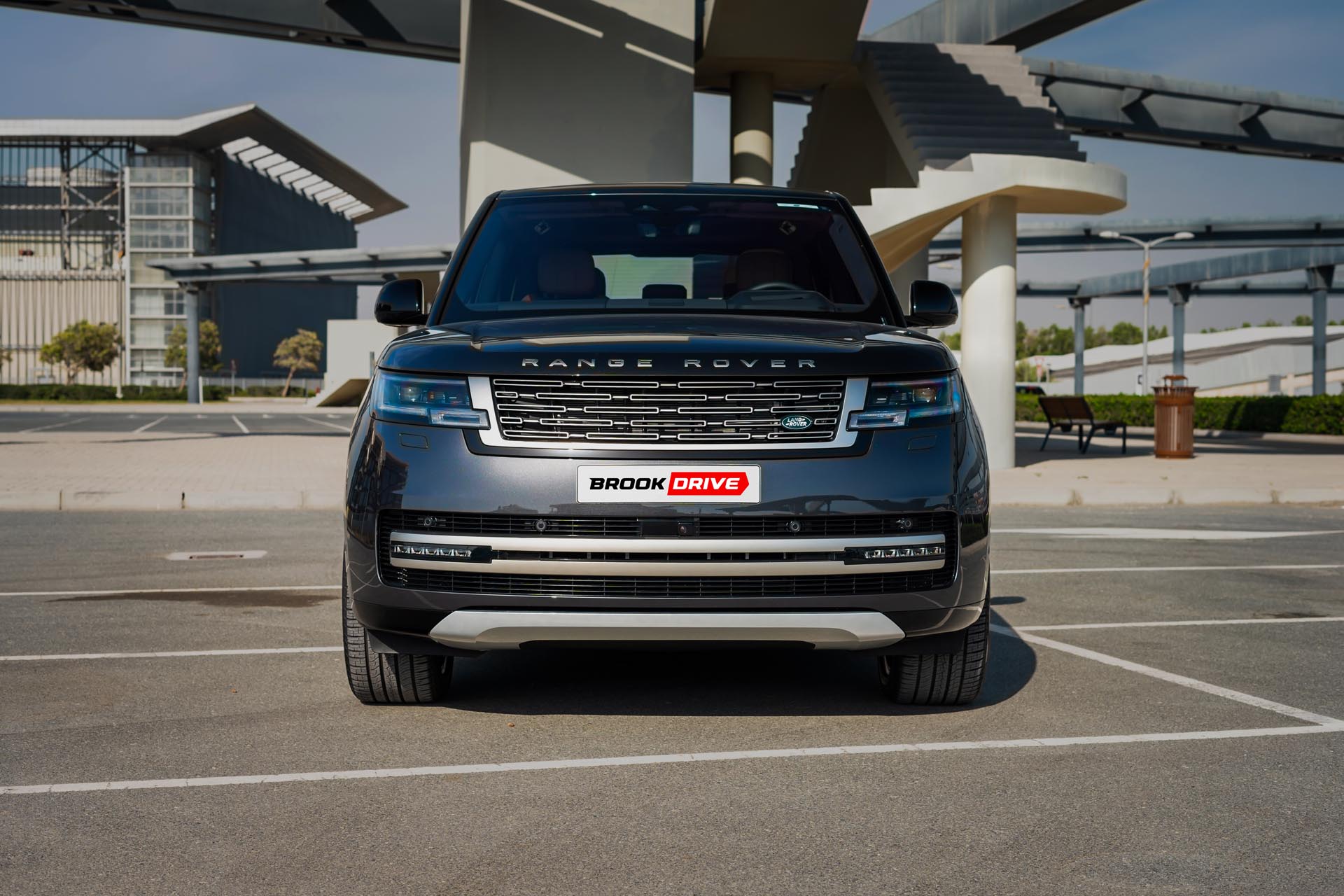 Range Rover HSE Charente Grey Premium Metallic