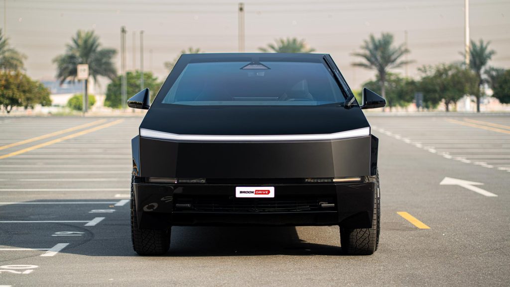 TESLA Cybertruck