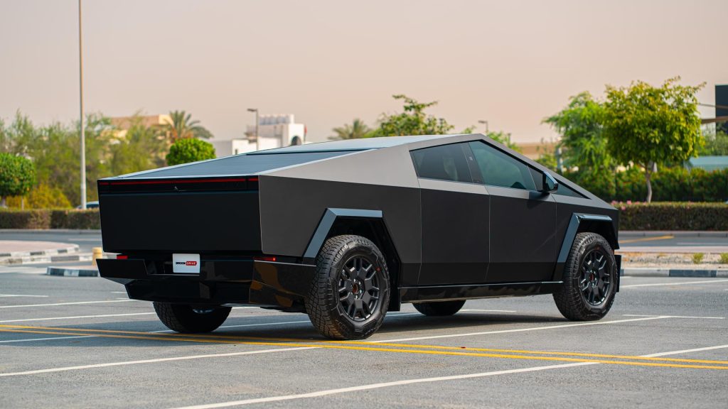 TESLA Cybertruck