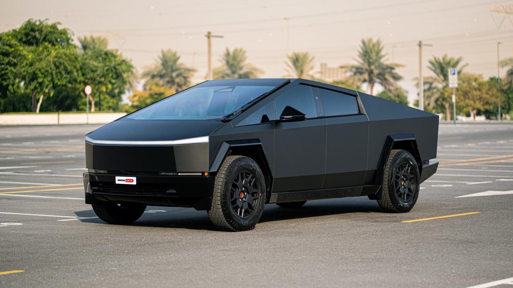 TESLA Cybertruck