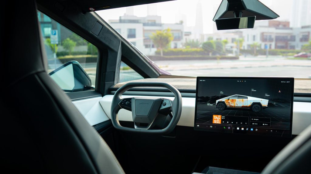 TESLA Cybertruck Cyberbeast