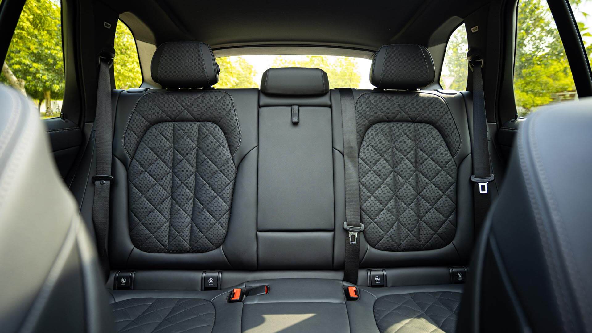 BMW X5 40i Black